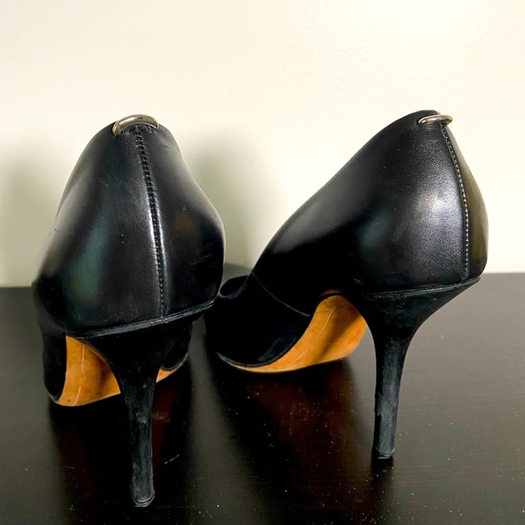 Givenchy | Designer Leather Pumps 4" Heel 6.5 - Picture 3 of 8